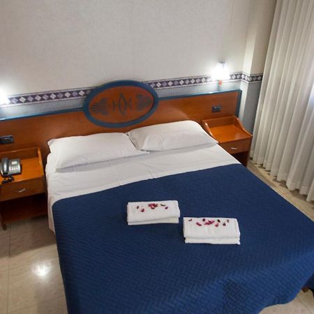 Hotel Kroma รากูซา ภายนอก รูปภาพ
